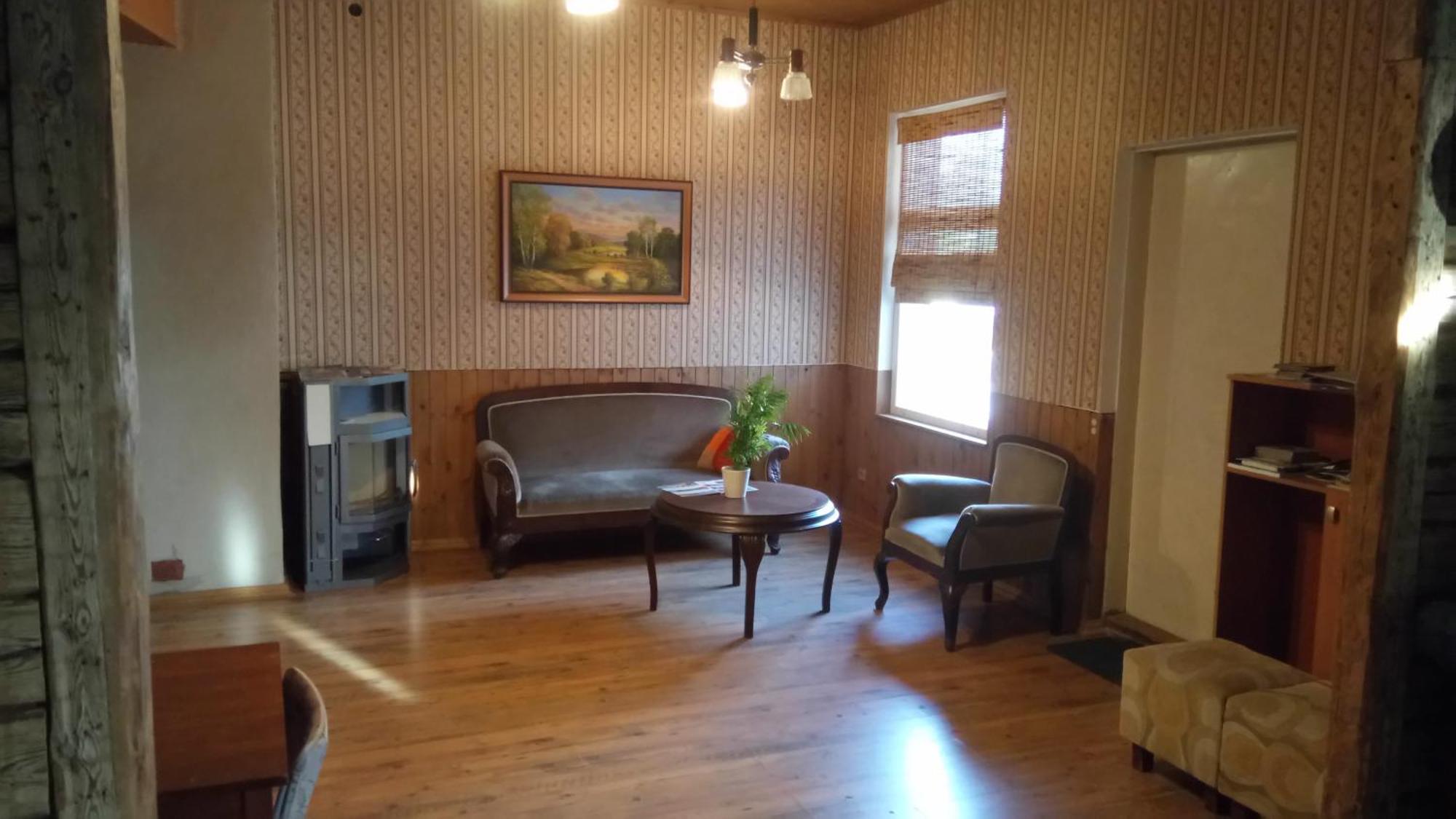Vana Postimaja Accommodation Suure-Jaani Екстериор снимка