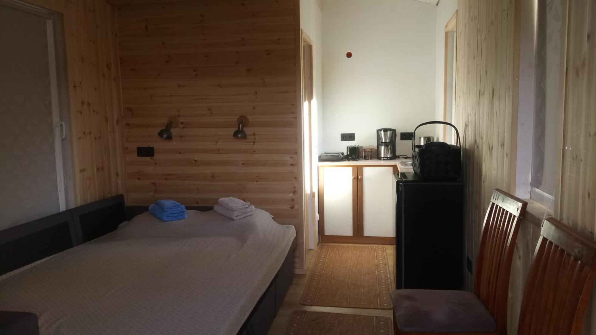 Vana Postimaja Accommodation Suure-Jaani Екстериор снимка